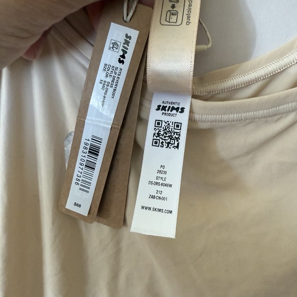 Skims Fits Everybody Slip Mini Dress Size XS In Sand  NWT $68 Stretchy - Picture 2 of 10